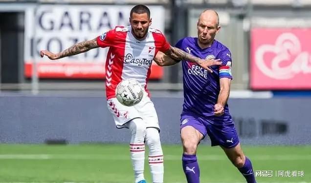 领军人物时 领军人物时